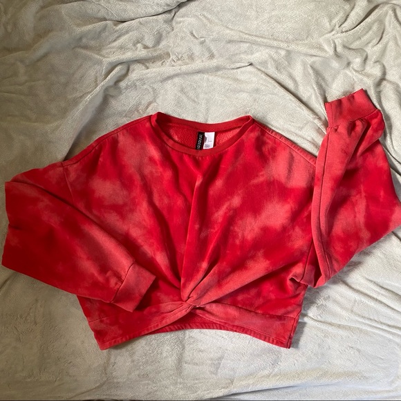 Cropped Crew - Picture 2 of 2